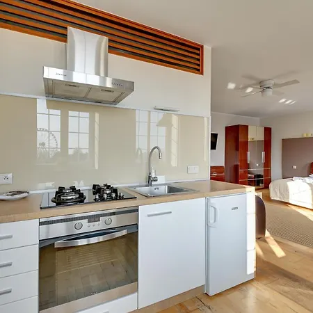 Dom & House - Old Town Targ Rybny Apartment *